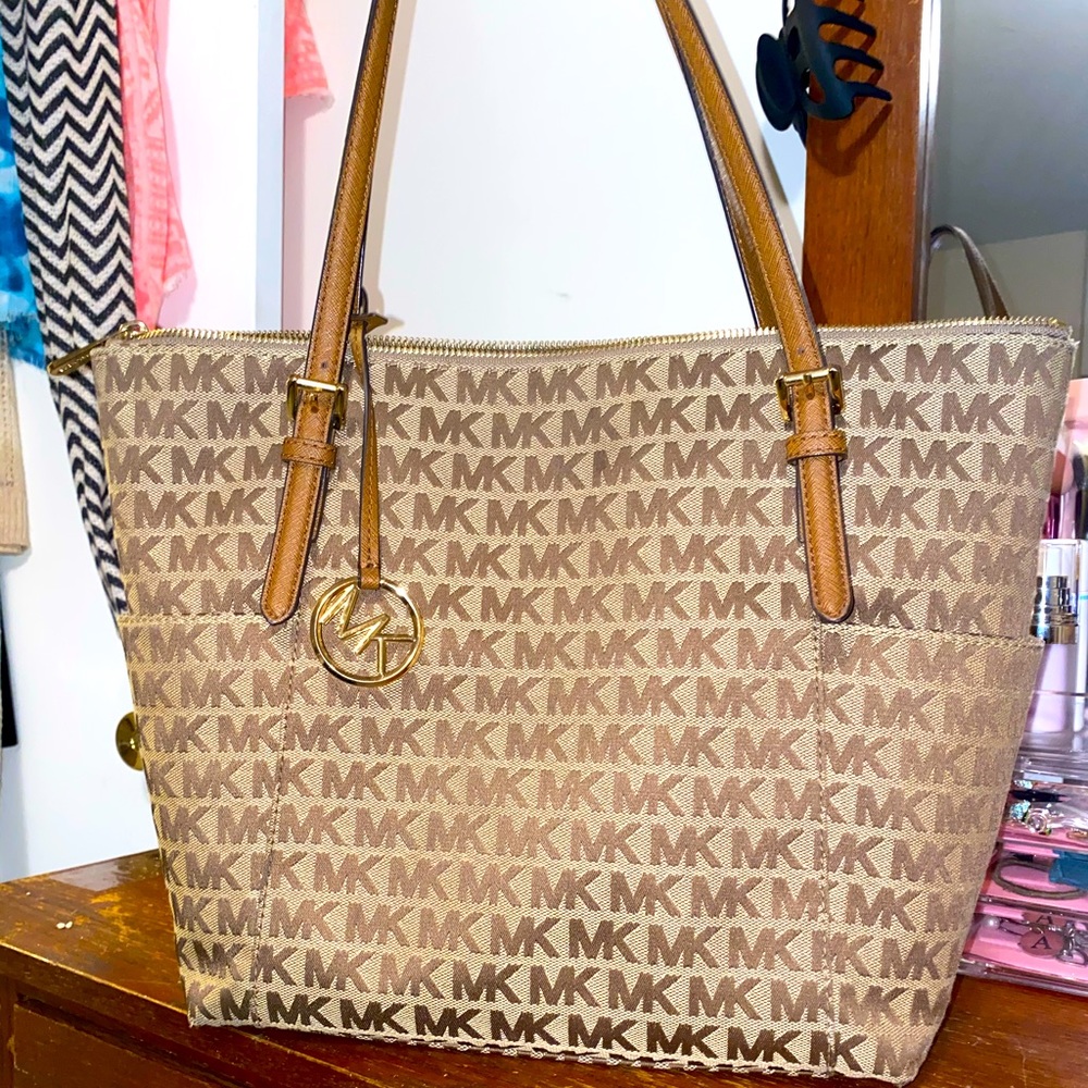 Michael Kors logo tote bag